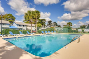 4 Mi to Beach Family-Friendly Little River Abode!